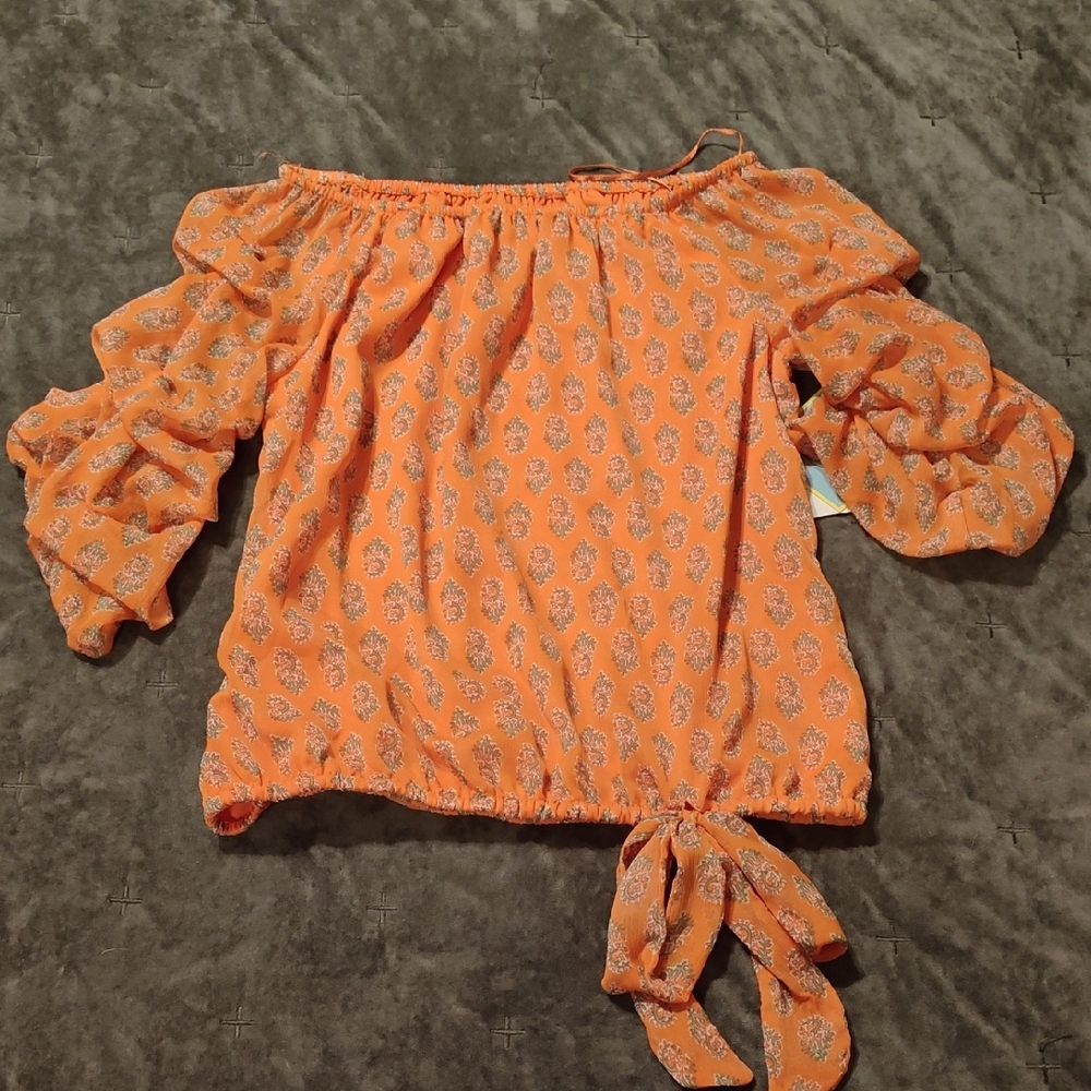 NWT CeCe Orange Patterned Off-Shoulder Blouse